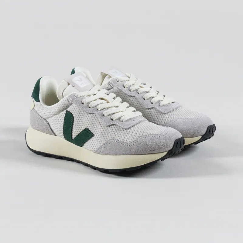 Veja Womens Paulistana Alveomesh Shoe Natural Cyprus