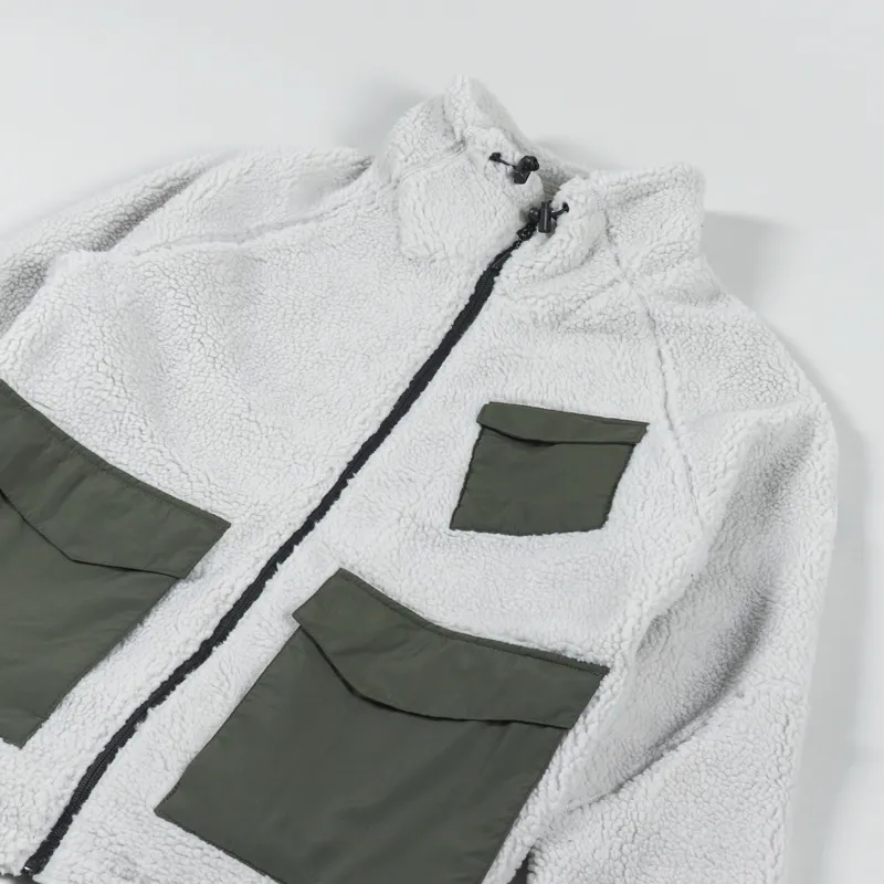 Penfield P Bear Borg Angled Pocket Jacket Silver-3