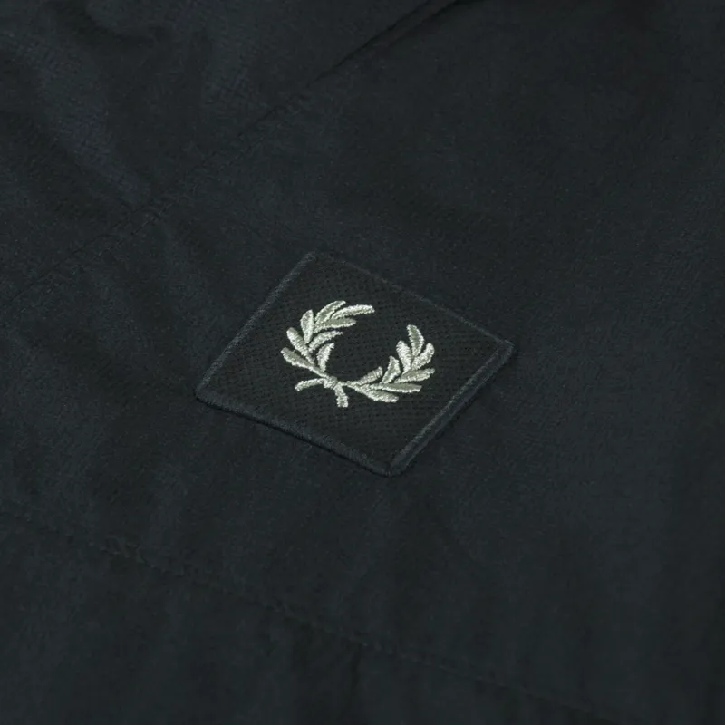 Fred Perry Packable Shell Jacket Night Green-4