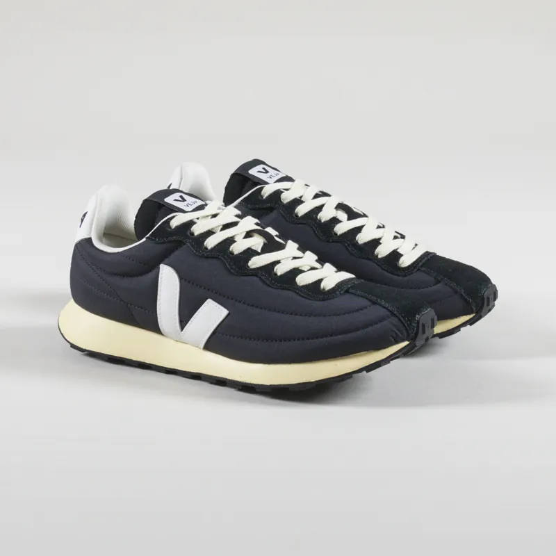 Veja Womens Belem Shoes Nolyn Black White
