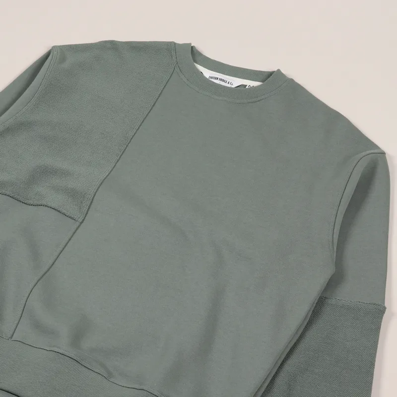 Uniform Bridge Reverse Sweatshirt V.E.-2