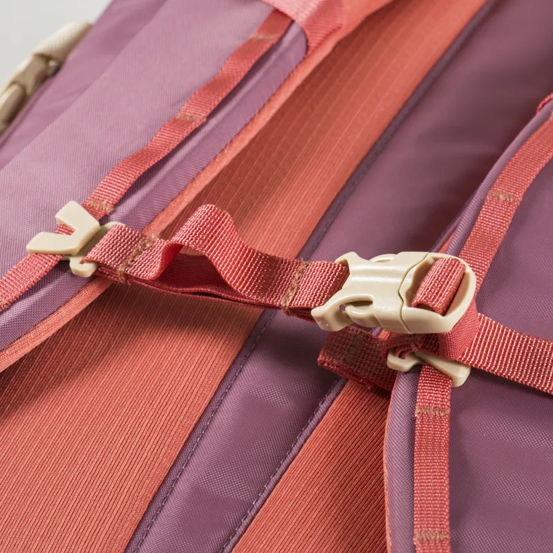 Patagonia Refugio Daypack 26L Evening Mauve-7