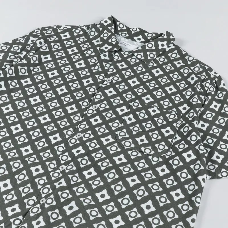 Universal Works Road Shirt Saturday Viscose Olive-2