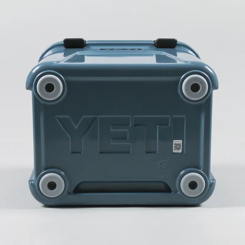 YETI Roadie 24 Nordic Blue-6