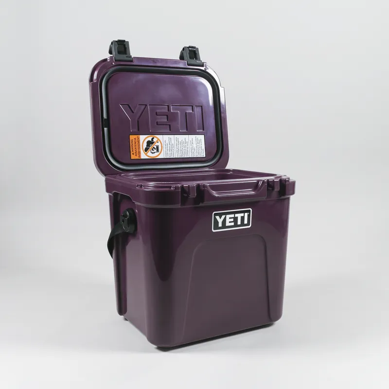 YETI Roadie 24 Nordic Purple-1