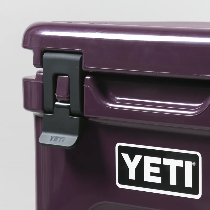 YETI Roadie 24 Nordic Purple-5