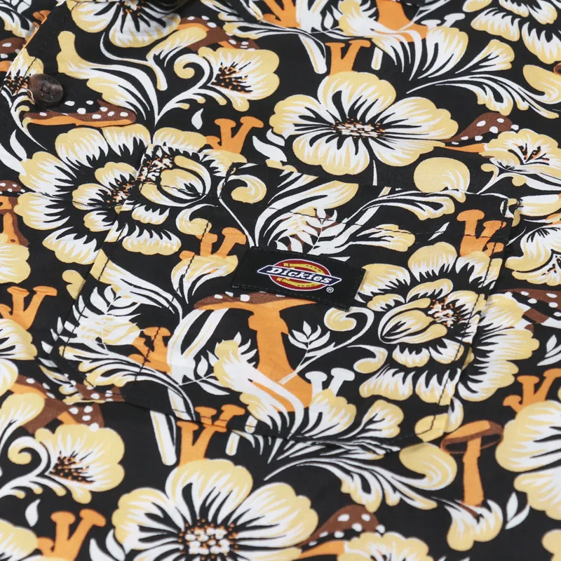 Dickies Roseburg Short Sleeve Shirt Black Floral-2
