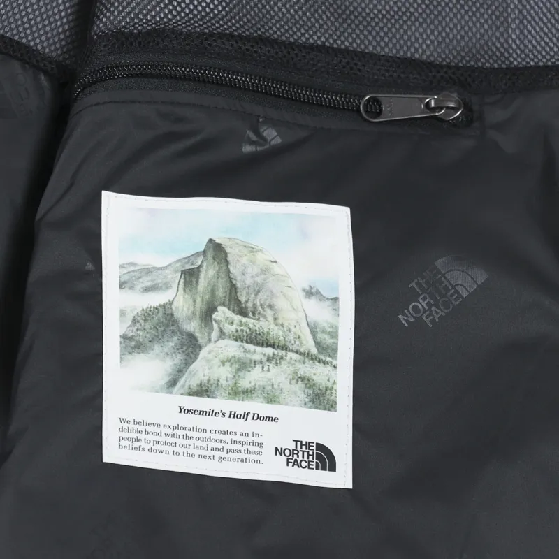 The North Face Retro 1986 FUTURELIGHT Mountain Jacket Porcelain Green-9