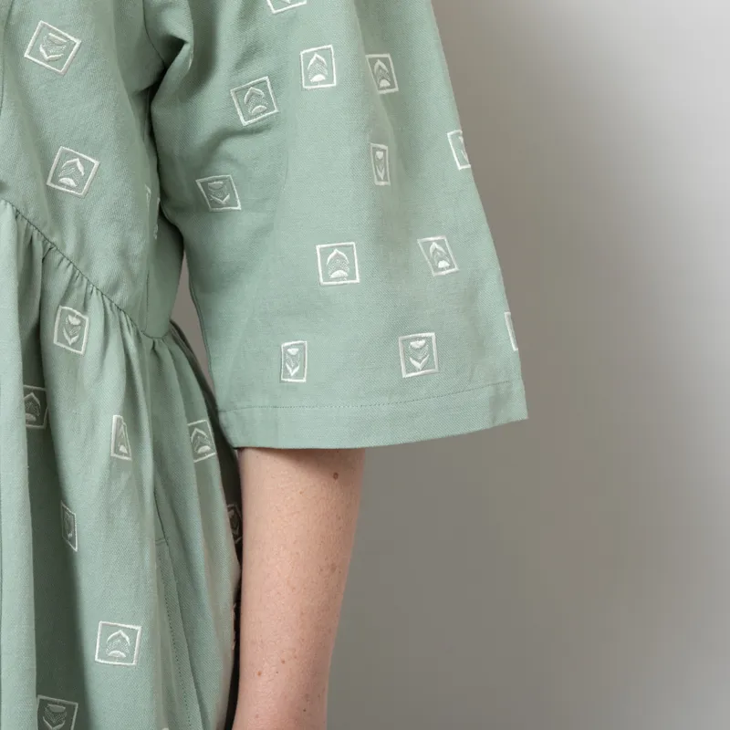 Sideline Womens Bobby Dress Pale Sage-8