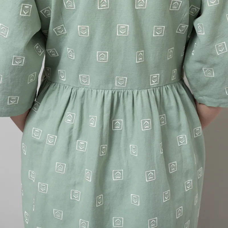 Sideline Womens Bobby Dress Pale Sage-10