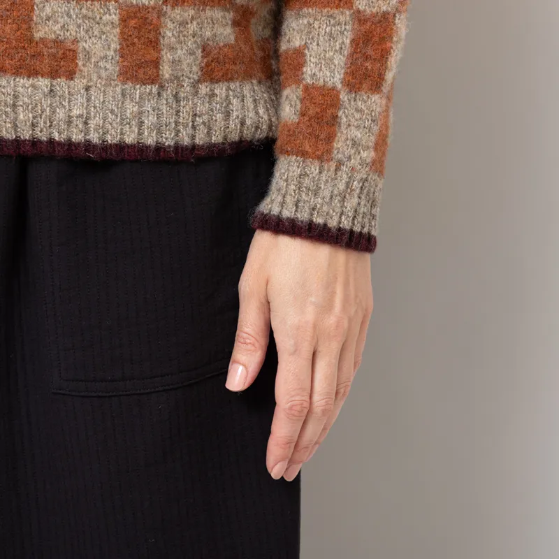 Sideline Womens Fara Jumper Pebble Whisky Beetroot-7