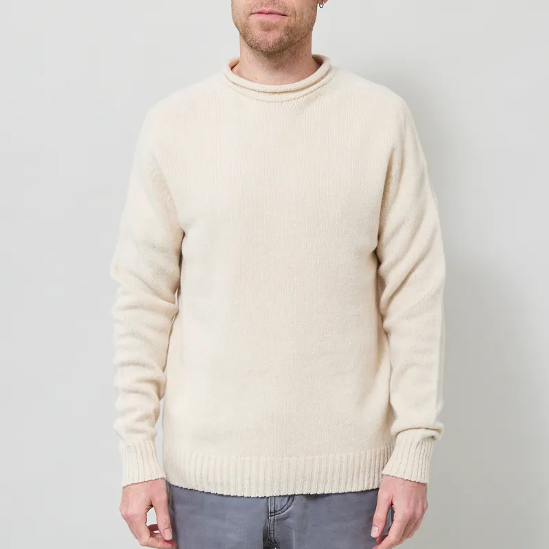 Origin Knitwear Seamless Roll Crew Almond