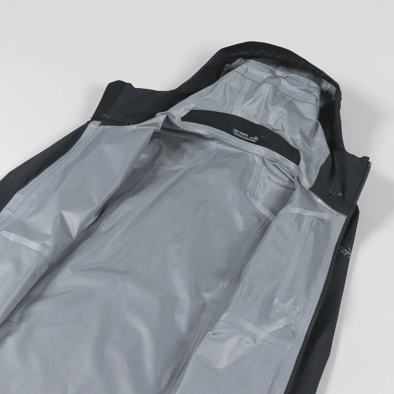 Arc'teryx Sawyer GORE-TEX Coat Black-4