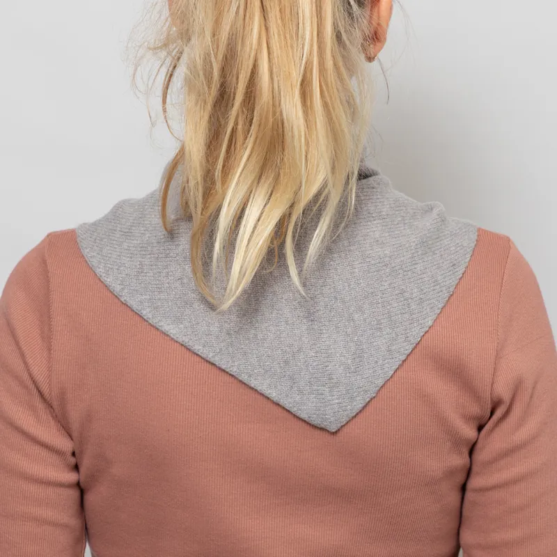 Scarlet Knitwear Womens Lambswool Neckerchief Light Brown-2