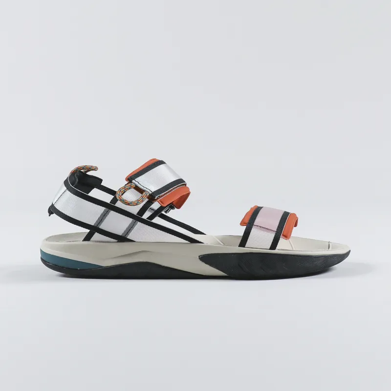The North Face Skeena Sport Sandal Sandstone Black-4