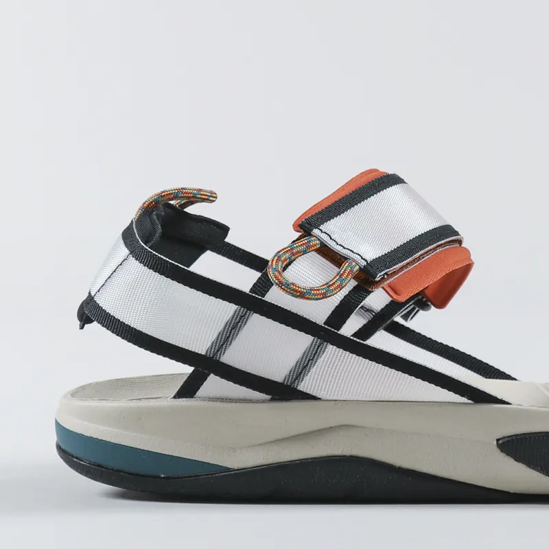 The North Face Skeena Sport Sandal Sandstone Black-5