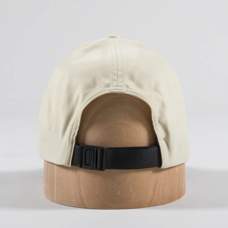 Arcteryx Small Bird Hat ベージュ Arc'teryx Small Bird Hat – Stylish & Comfortable Cap with