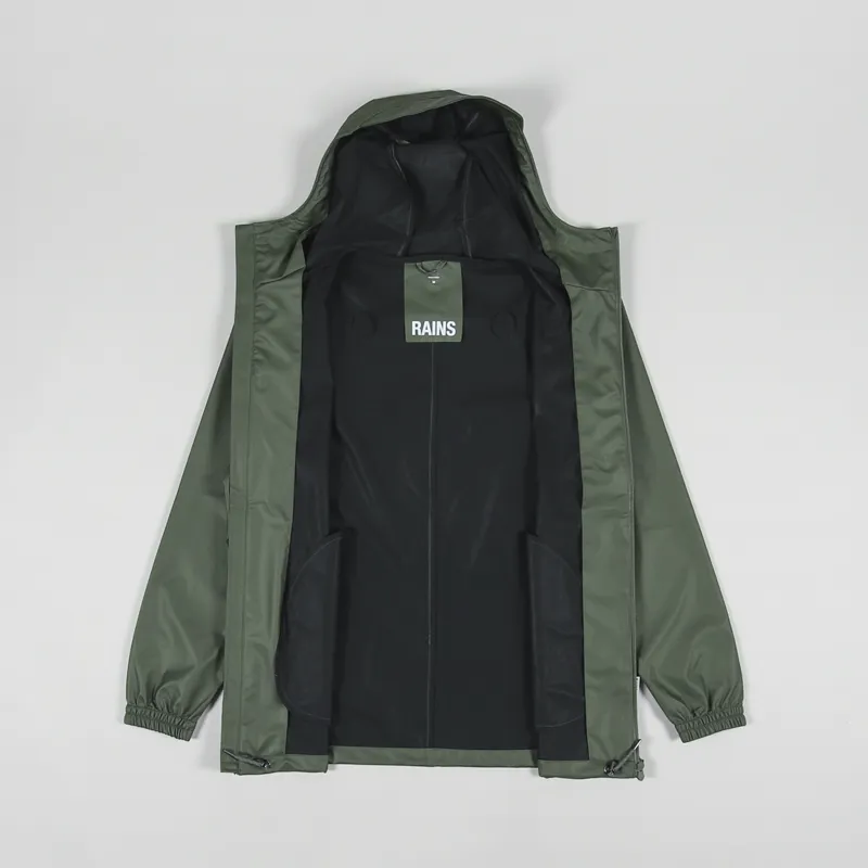 Rains breaker green outlet