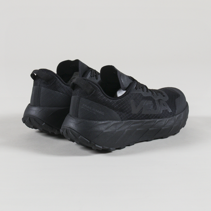 Veja Womens Harpie Trail Shoes Aeroshell Full Black-1