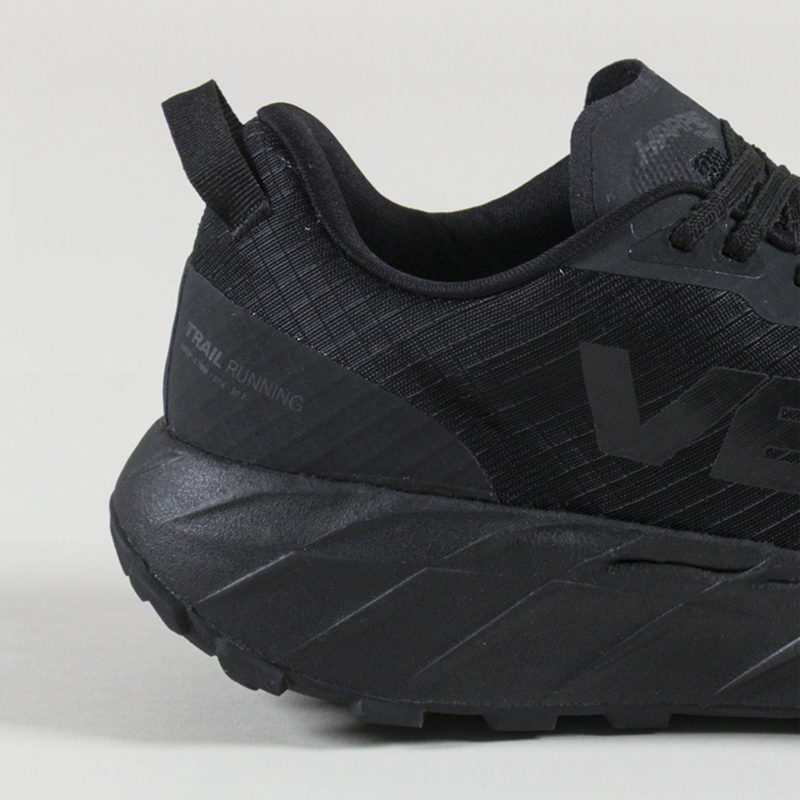 Veja Harpie Trail Shoes Aeroshell Full Black-4