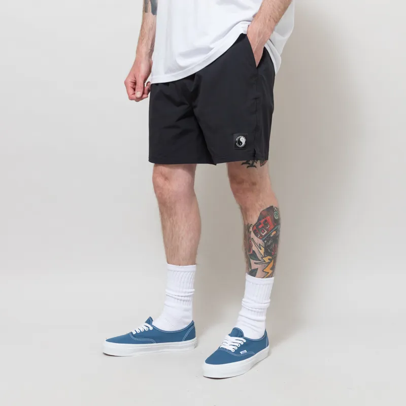 T and C Surf OG 16.5 Beach Short Black-1
