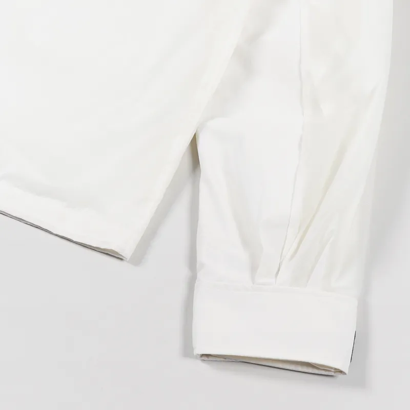 The North Face TNF Outline Jacket Gardenia White-9