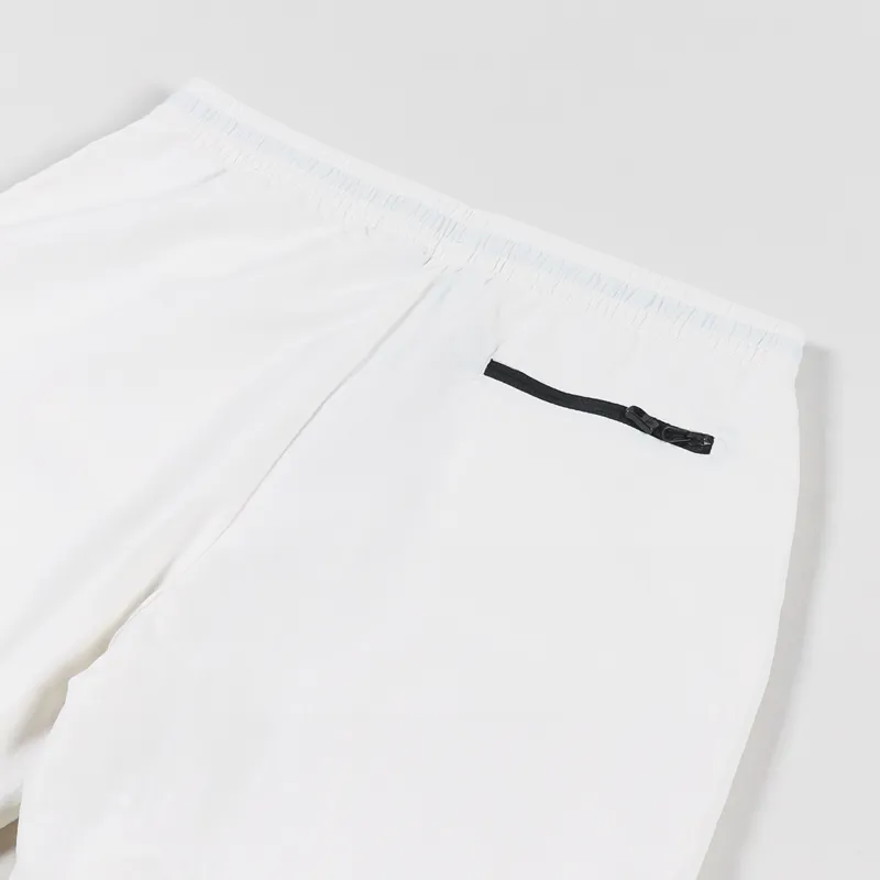 The North Face TNF Outline Shorts Gardenia White-2