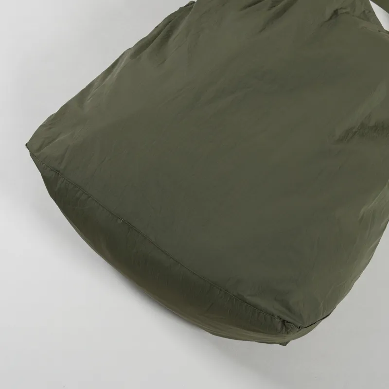 Standard Types Travel Tote Green-5