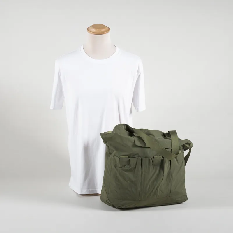 Standard Types Travel Tote Green-2