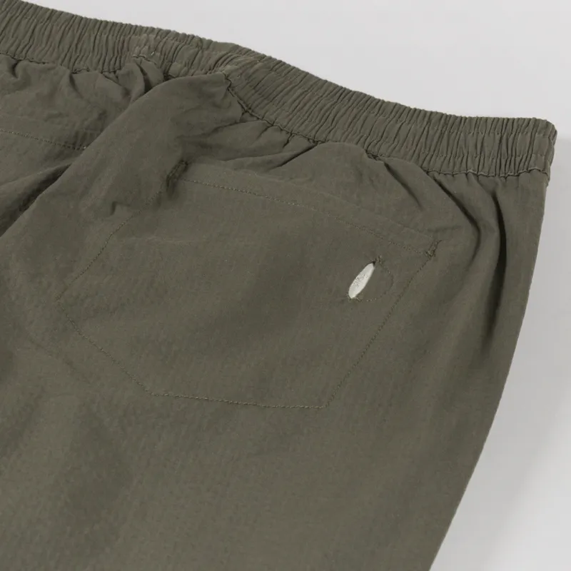 Folk Drawcord Assembly Pant Dark Olive Seersucker-8