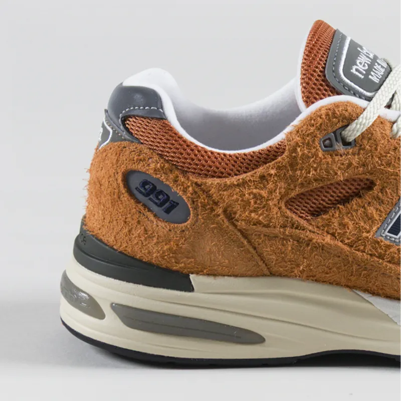 New Balance Made in UK 991v2 Grounded Pastels Shoes Gold Earth-4