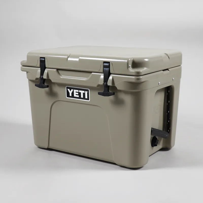 YETI Tundra 35 Tan