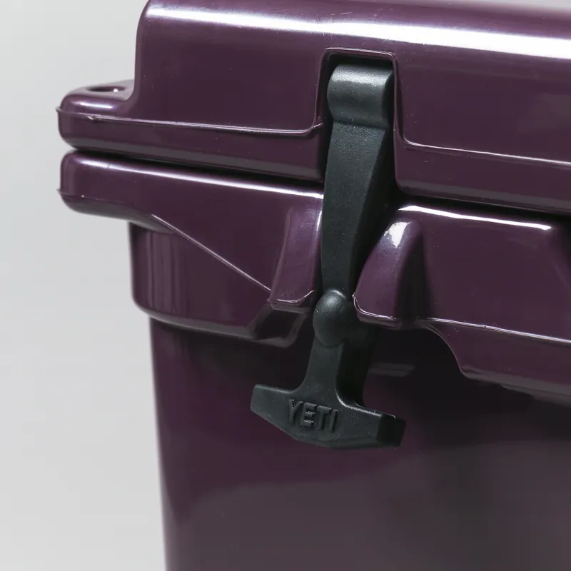YETI Tundra 45 Nordic Purple-6