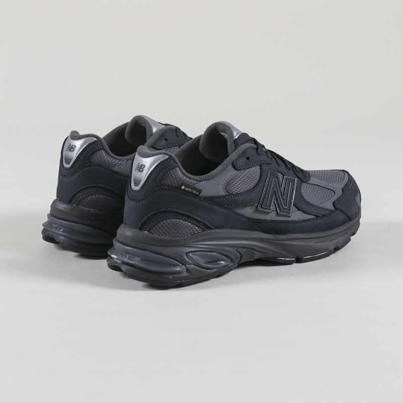 New Balance 2010 GORE-TEX Shoes Field Green Alkaline Green-1