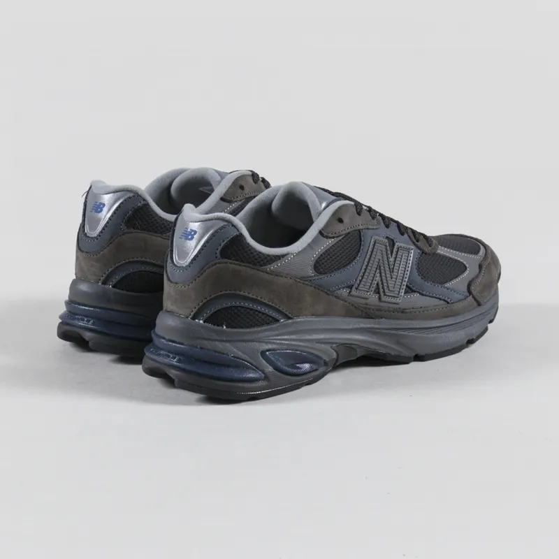 New Balance 2010 Shoes Tornado-1