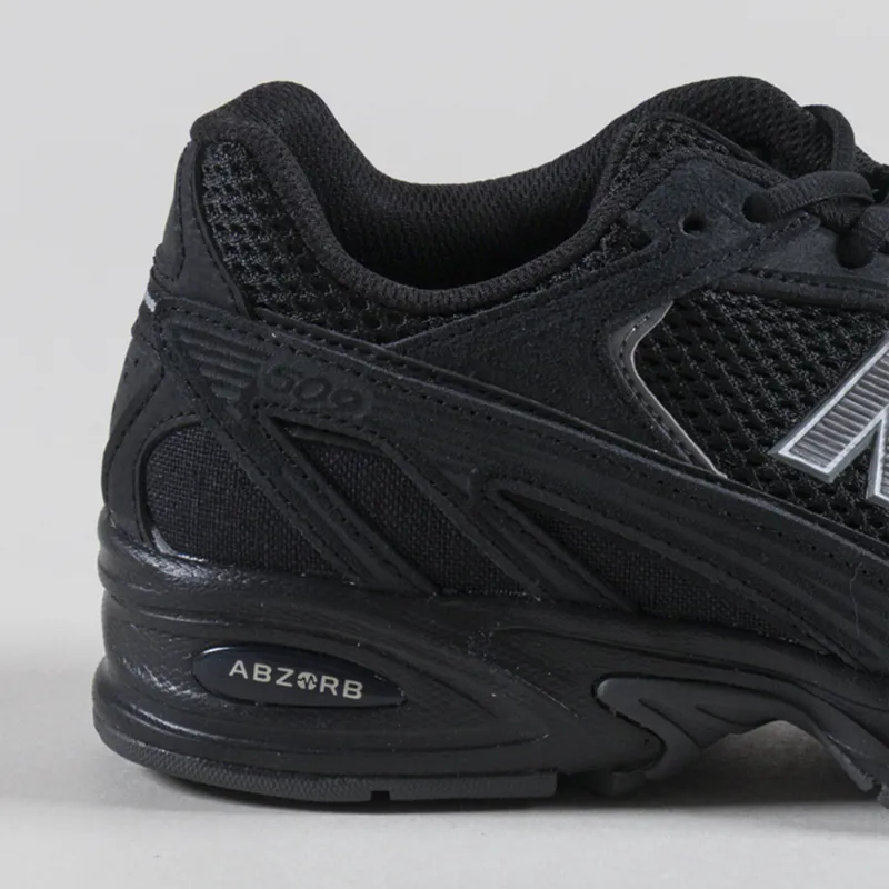 New Balance 509 Shoes Black-4