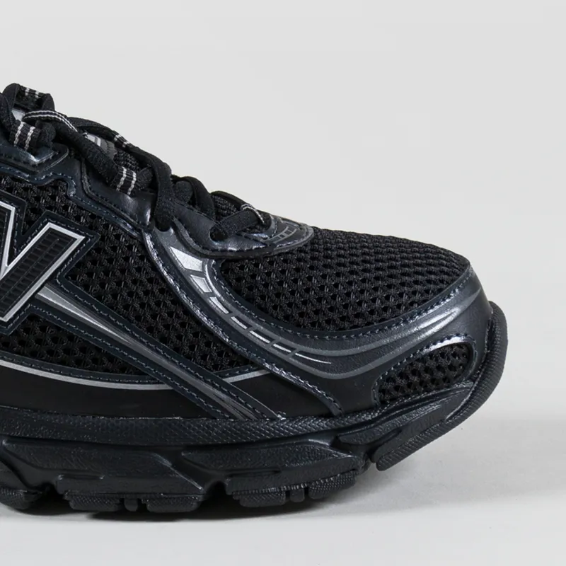 New Balance 740 Shoes Black-5