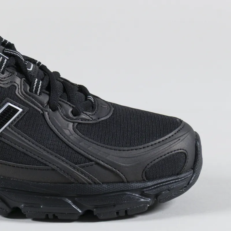 New Balance 740 Shoes Black-5