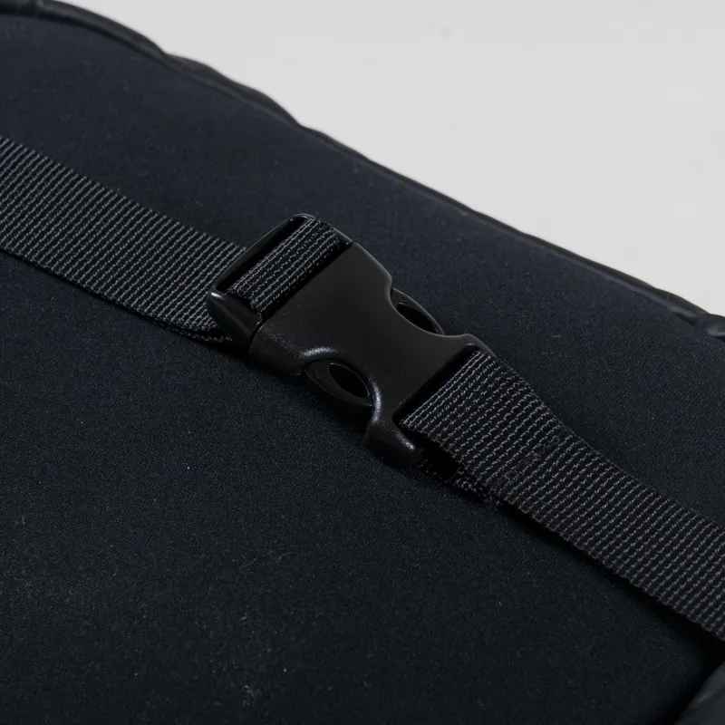 66 North Crossbody Bag Black-6