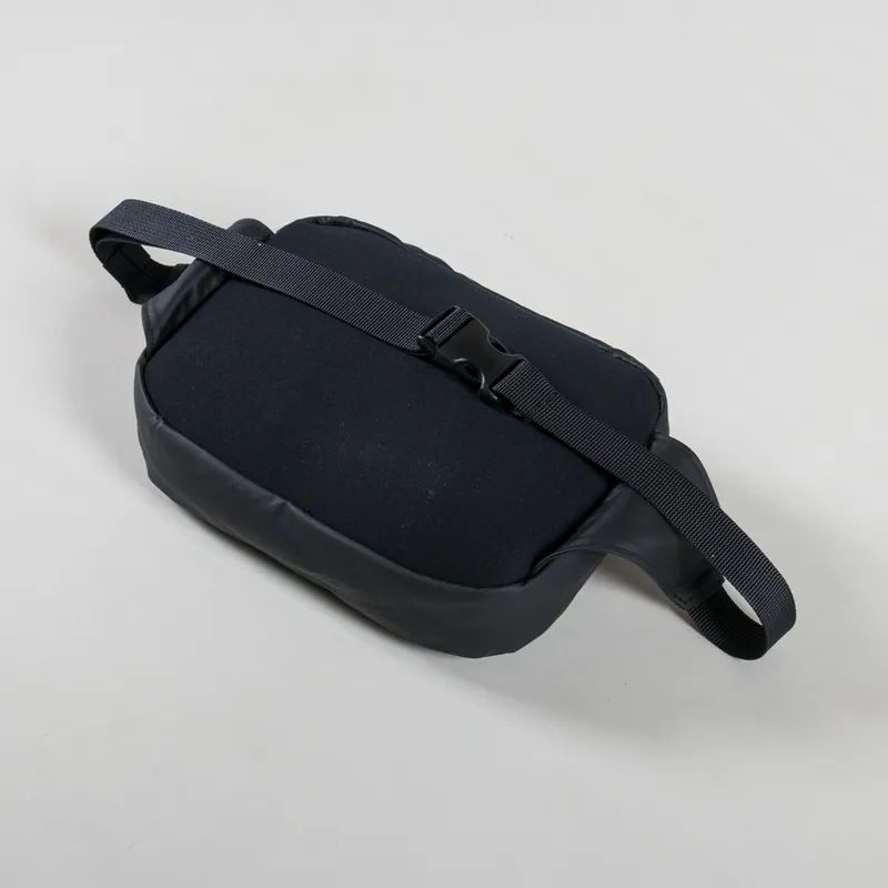66 North Crossbody Bag Black-4