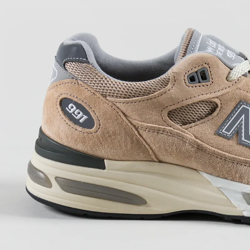 New Balance Made In UK 991v2 Shoes Cuban Sand-4