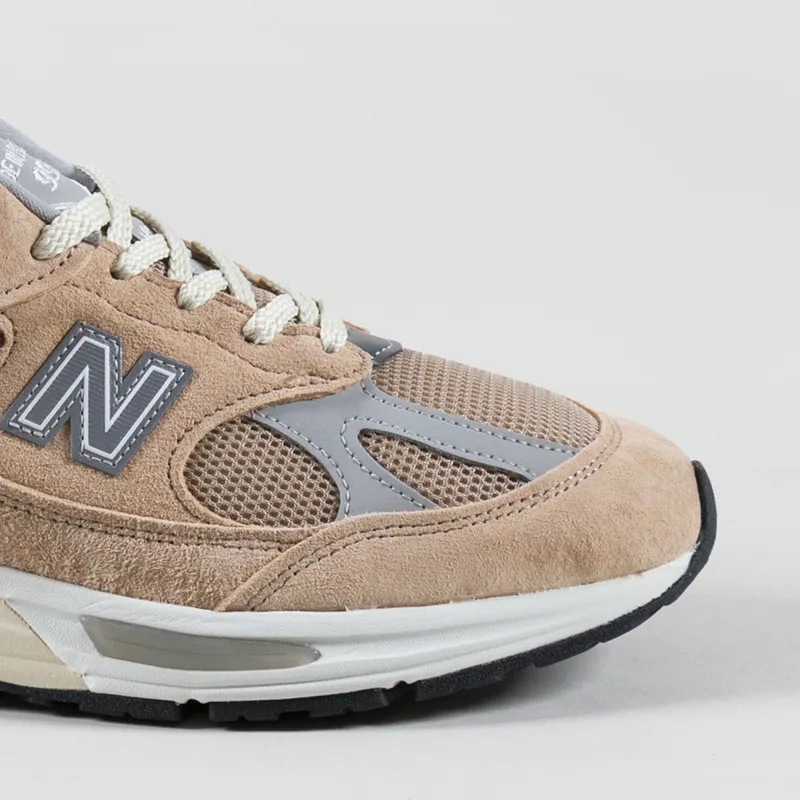 New Balance Made In UK 991v2 Shoes Cuban Sand-5