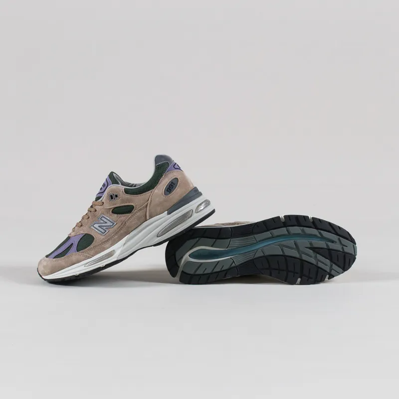 New Balance Made In UK 991v2 Shoes Cement-3