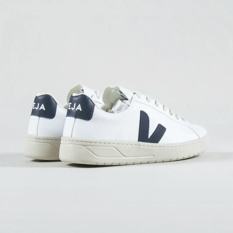 Veja Womens Urca CWL Shoes White Nautico-1