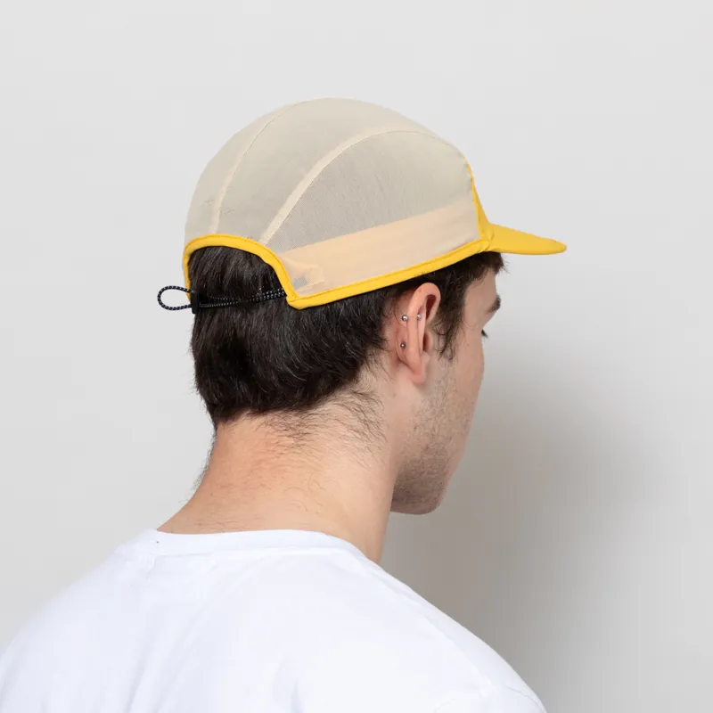 Janji Hatchback Mesh Cap Goldenray-2