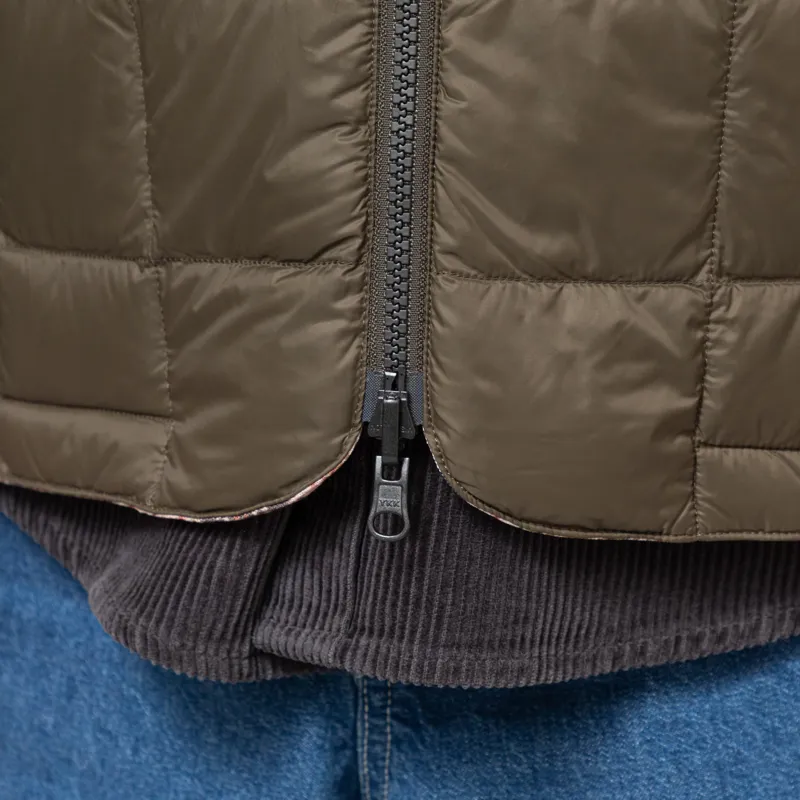 Taion x Universal Works Reversible Military Line Vest Dark Olive-11