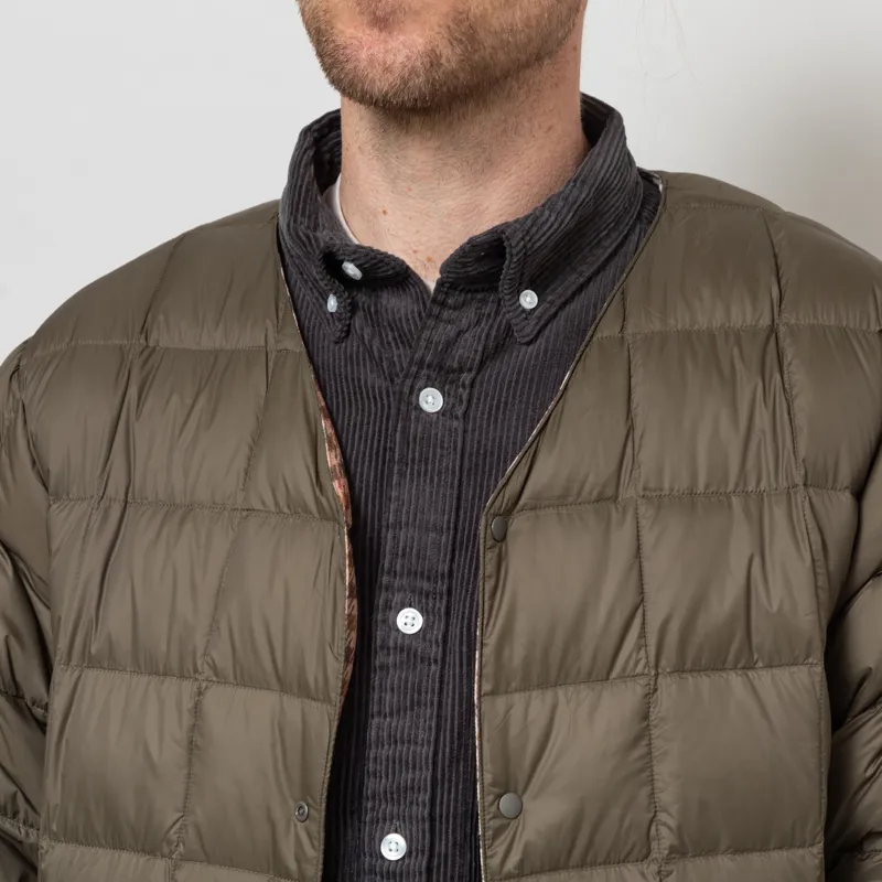 Taion x Universal Works Reversible Military Line Jacket Dark Olive-13