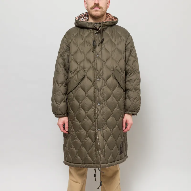 Taion x Universal Works Reversible Military Line Parka Dark Olive-1