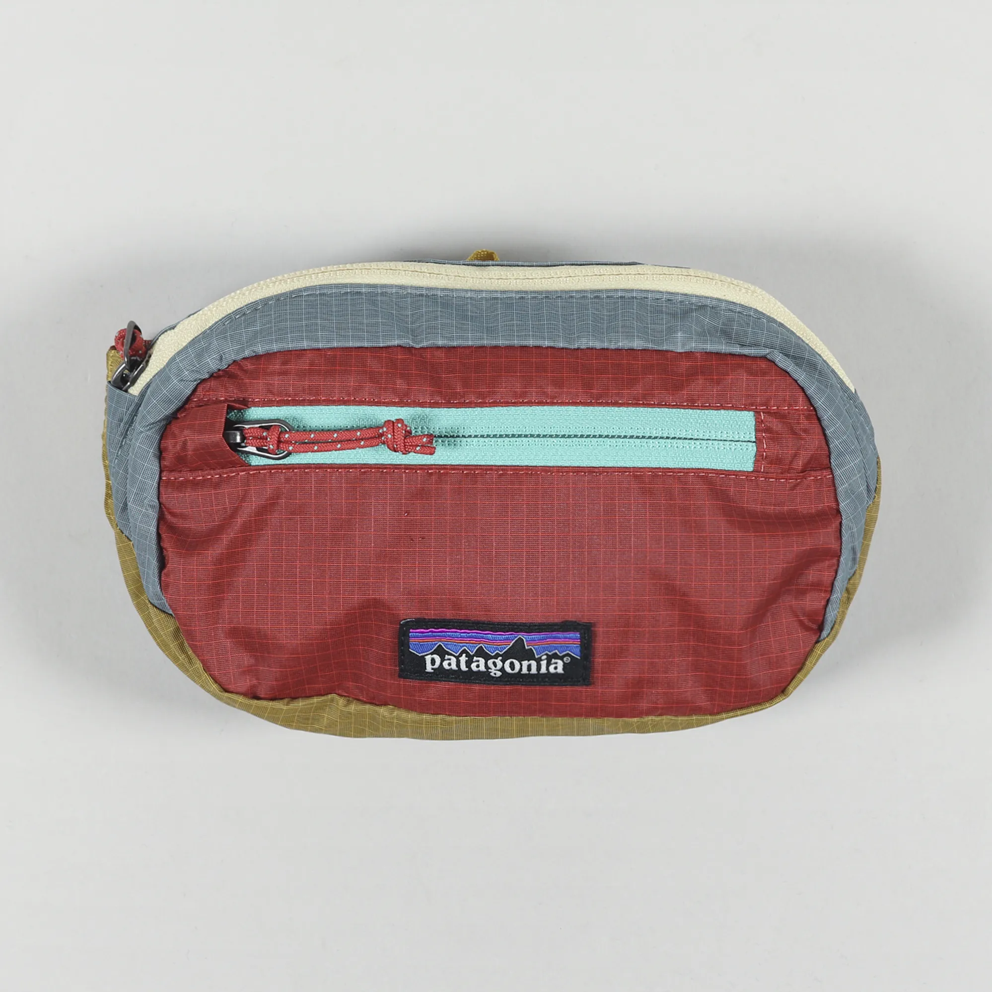 cabin gold patagonia black hole | Micro MLC | Bag | Smolder Blue sided suitcase with enough room for world travel Patagonia Black Hole Duffel Bag