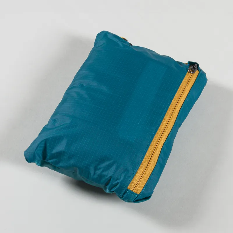 Patagonia Ultralight Black Hole Tote Pack Obsidian Plum-12